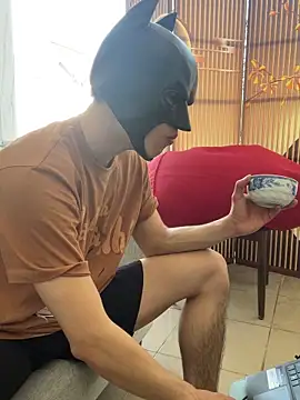 Snapshot of anhkiet_huang chatting on 12-16-25, 08:30 anhkiet huang online show from 12-16-25, 08:30