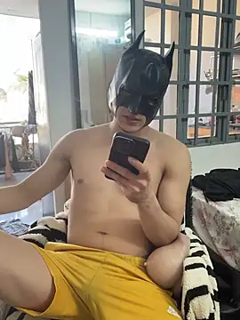 Snapshot of anhkiet_huang chatting on 02-08-26, 09:56 anhkiet huang online show from 02-08-26, 09:56