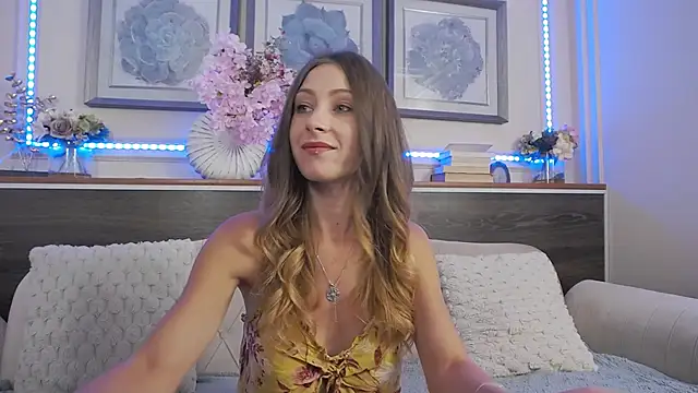 Snapshot of MuseDollX chatting on 09-14-25, 06:40 MuseDollX online show from 09-14-25, 06:40