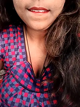 Snapshot of Schii69 chatting on 11-16-25, 07:14 Schii69 online show from 11-16-25, 07:14