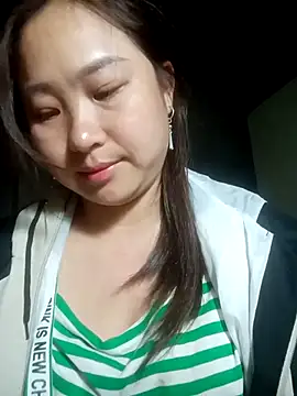 suki-lady online show from 11-30-25, 10:19