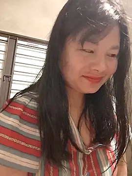 kute-00 online show from 11-23-25, 03:23