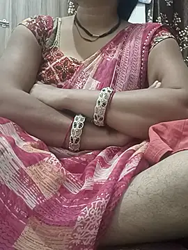 Snapshot of monu_bhabi chatting on 02-08-26, 04:54 monu bhabi online show from 02-08-26, 04:54