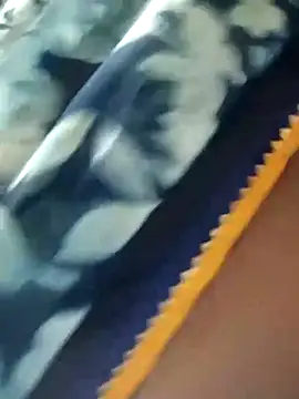 Snapshot of monu_bhabi chatting on 02-26-26, 04:39 monu bhabi online show from 02-26-26, 04:39