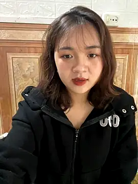 Lonnina online show from 12-05-25, 02:09