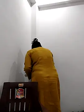 Snapshot of Shikha-mehra7 chatting on 03-02-26, 05:08 Shikha-mehra7 online show from 03-02-26, 05:08