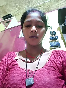 Snapshot of Fasfas2 chatting on 10-04-25, 12:30 Fasfas2 online show from 10-04-25, 12:30