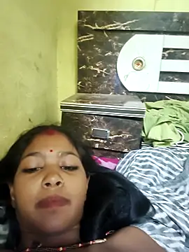 Snapshot of Fasfas2 chatting on 10-19-25, 02:01 Fasfas2 online show from 10-19-25, 02:01