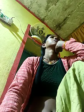 Snapshot of Fasfas2 chatting on 11-12-25, 01:17 Fasfas2 online show from 11-12-25, 01:17