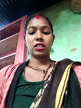 Snapshot of Fasfas2 chatting on 11-18-25, 11:14 Fasfas2 online show from 11-18-25, 11:14