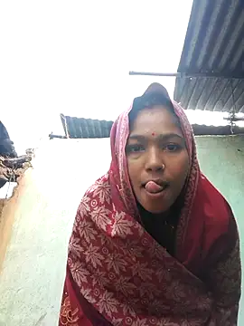 Snapshot of Fasfas2 chatting on 11-22-25, 02:21 Fasfas2 online show from 11-22-25, 02:21