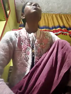 Snapshot of Fasfas2 chatting on 11-27-25, 01:29 Fasfas2 online show from 11-27-25, 01:29