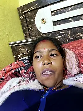 Snapshot of Fasfas2 chatting on 12-17-25, 12:38 Fasfas2 online show from 12-17-25, 12:38