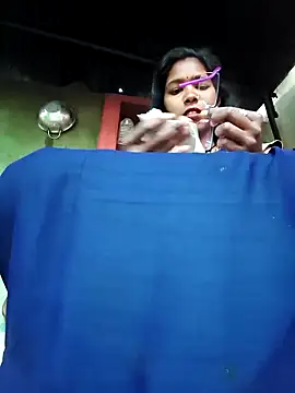 Snapshot of Fasfas2 chatting on 02-10-26, 01:43 Fasfas2 online show from 02-10-26, 01:43