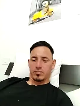 Snapshot of JuanD_vero chatting on 05-18-26, 07:09 JuanD vero online show from 05-18-26, 07:09