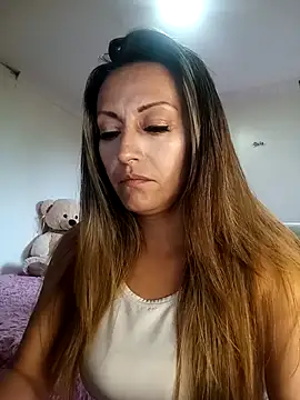 Snapshot of -AngelNova- chatting on 09-13-25, 10:31 -AngelNova- online show from 09-13-25, 10:31