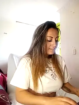 Snapshot of -AngelNova- chatting on 09-14-25, 09:03 -AngelNova- online show from 09-14-25, 09:03