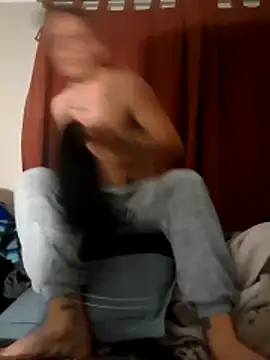 macmaddy8989 online show from 11-30-25, 08:57