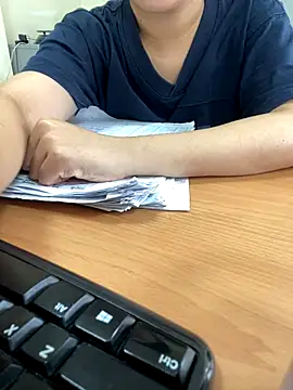 ThuPhuong-Tr online show from 09-10-25, 02:22