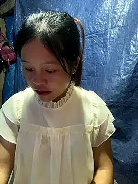 Snapshot of O_o_UwU_o_O chatting on 09-28-25, 01:33 O o UwU o O online show from 09-28-25, 01:33