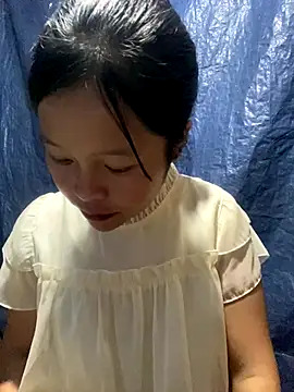 Snapshot of O_o_UwU_o_O chatting on 09-29-25, 02:38 O o UwU o O online show from 09-29-25, 02:38