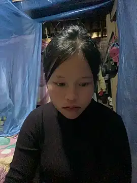 Snapshot of O_o_UwU_o_O chatting on 11-05-25, 07:30 O o UwU o O online show from 11-05-25, 07:30