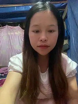 Snapshot of O_o_UwU_o_O chatting on 02-17-26, 05:15 O o UwU o O online show from 02-17-26, 05:15