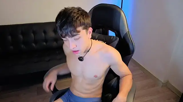 onlinenico online show from 03-04-26, 12:27