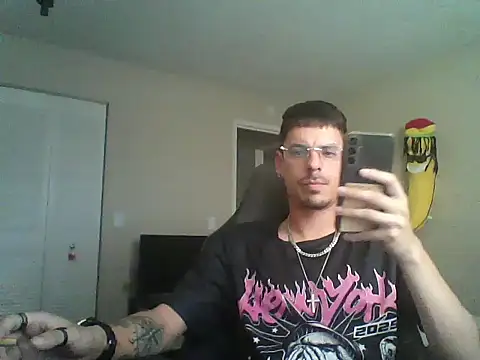 latinosatiro94 online show from 10-02-25, 11:01