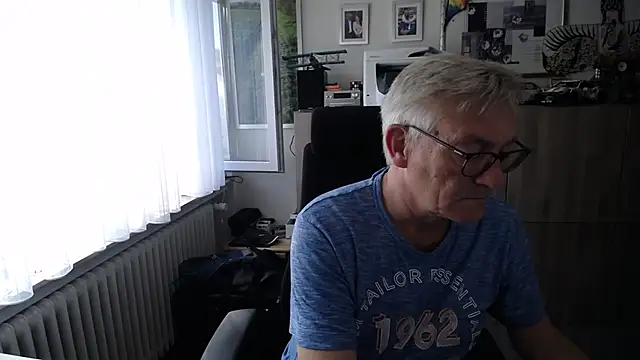 Snapshot of randyandy67 chatting on 07-17-26, 05:58 randyandy67 online show from 07-17-26, 05:58
