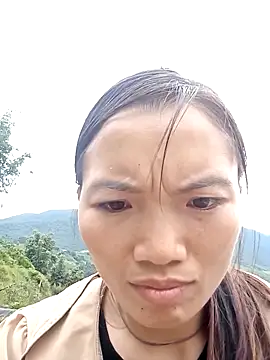 ngan-cute online show from 10-21-25, 04:24