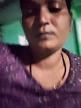 Kavya hot online show from 09-29-25, 04:01