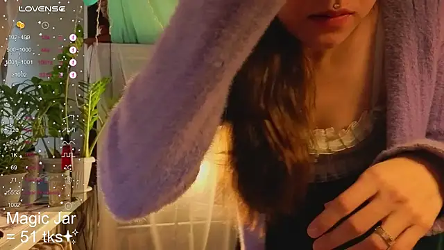 Snapshot of HoneyLem0n chatting on 09-22-25, 03:41 HoneyLem0n online show from 09-22-25, 03:41