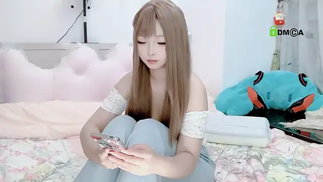 Snapshot of liuruyuan888 chatting on 09-18-25, 10:50 liuruyuan888 online show from 09-18-25, 10:50