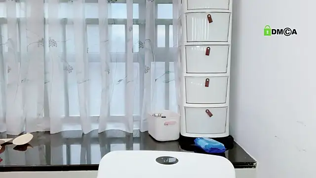 Snapshot of liuruyuan888 chatting on 09-28-25, 09:47 liuruyuan888 online show from 09-28-25, 09:47