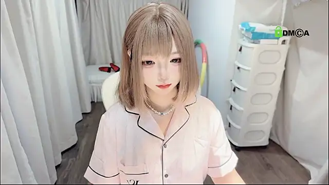 Snapshot of liuruyuan888 chatting on 08-07-26, 11:45 liuruyuan888 online show from 08-07-26, 11:45