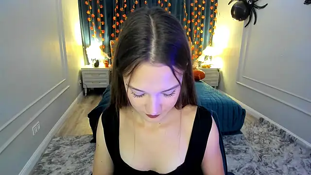 Snapshot of SusanMayer chatting on 10-20-25, 01:55 SusanMayer online show from 10-20-25, 01:55