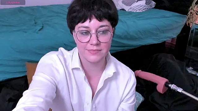 Snapshot of MossPrince chatting on 09-20-25, 09:05 MossPrince online show from 09-20-25, 09:05