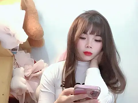 Snapshot of Pony898 chatting on 02-12-26, 04:02 Pony898 online show from 02-12-26, 04:02