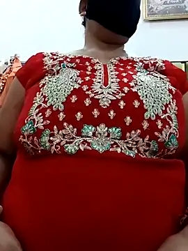 Rakhi sawant143 online show from 10-26-25, 02:50