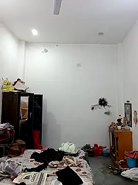 Rakhi sawant143 online show from 11-08-25, 03:29