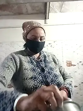 Snapshot of Rakhi_sawant143 chatting on 12-20-25, 02:07 Rakhi sawant143 online show from 12-20-25, 02:07