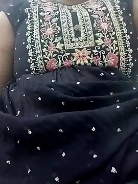 Snapshot of Rakhi_sawant143 chatting on 02-21-26, 03:57 Rakhi sawant143 online show from 02-21-26, 03:57