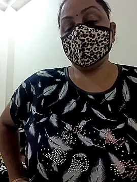 Snapshot of Rakhi_sawant143 chatting on 04-01-26, 02:45 Rakhi sawant143 online show from 04-01-26, 02:45