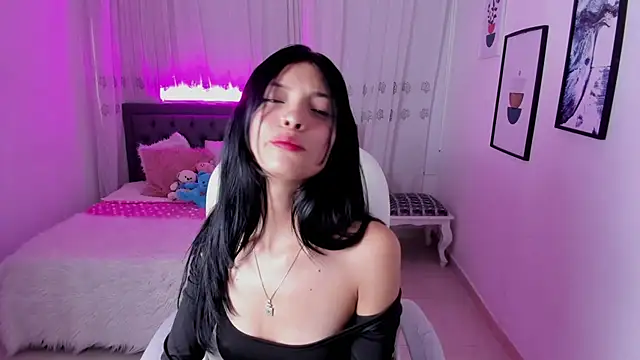 Snapshot of Mia_Clay1 chatting on 11-15-25, 08:05 Mia Clay1 online show from 11-15-25, 08:05