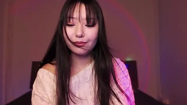 Snapshot of WonderMira chatting on 02-10-26, 12:42 WonderMira online show from 02-10-26, 12:42