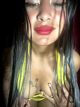 Snapshot of Caty__hot chatting on 12-18-25, 03:23 Caty hot online show from 12-18-25, 03:23
