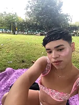 Matt Swett online show from 10-13-25, 01:22