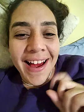 Snapshot of denissebombon chatting on 02-14-26, 03:03 denissebombon online show from 02-14-26, 03:03