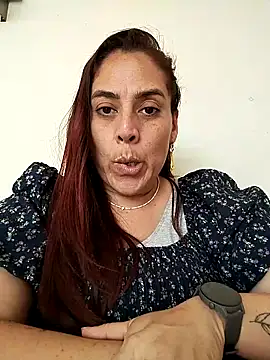 Snapshot of denissebombon chatting on 02-17-26, 09:43 denissebombon online show from 02-17-26, 09:43